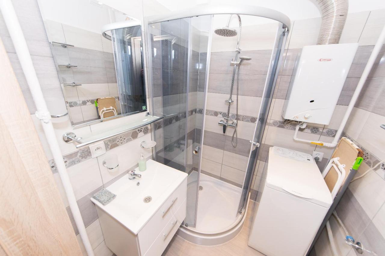 3-Bedroom Flat In City Center P4You Pl Krakow Exterior photo